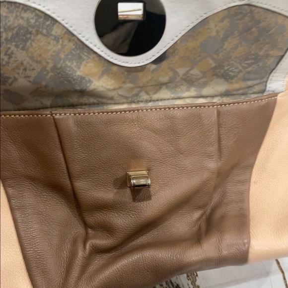 Elliott Lucca Bag - Picture 3 of 9